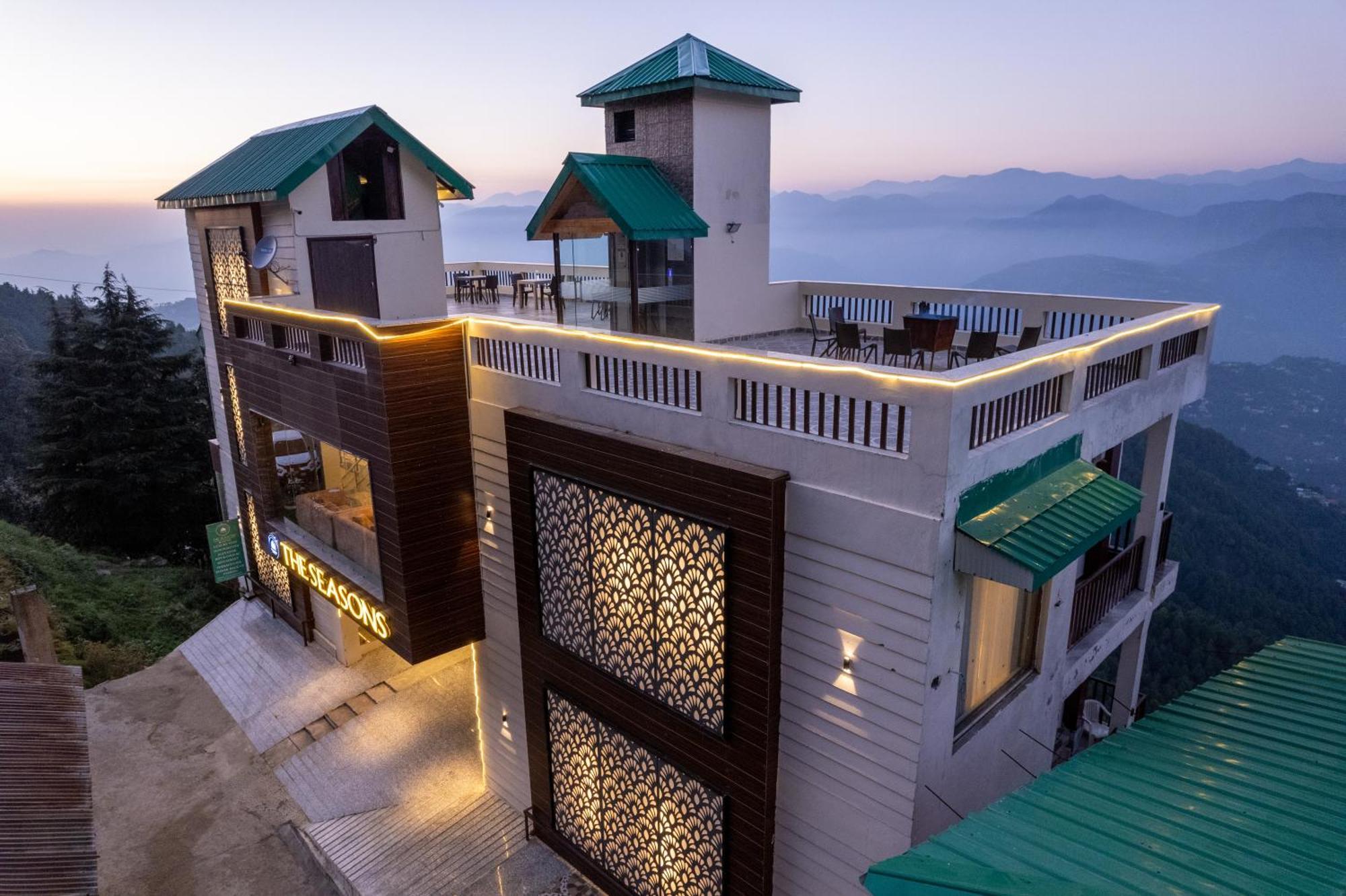 The Seasons Dalhousie - Best Valley View & Mountain View Hotel In Dalhousie Exterior photo